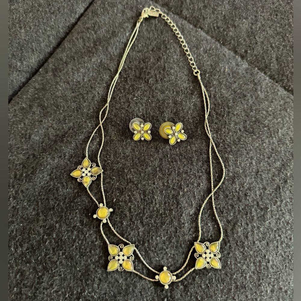 Necklace & Earring Set